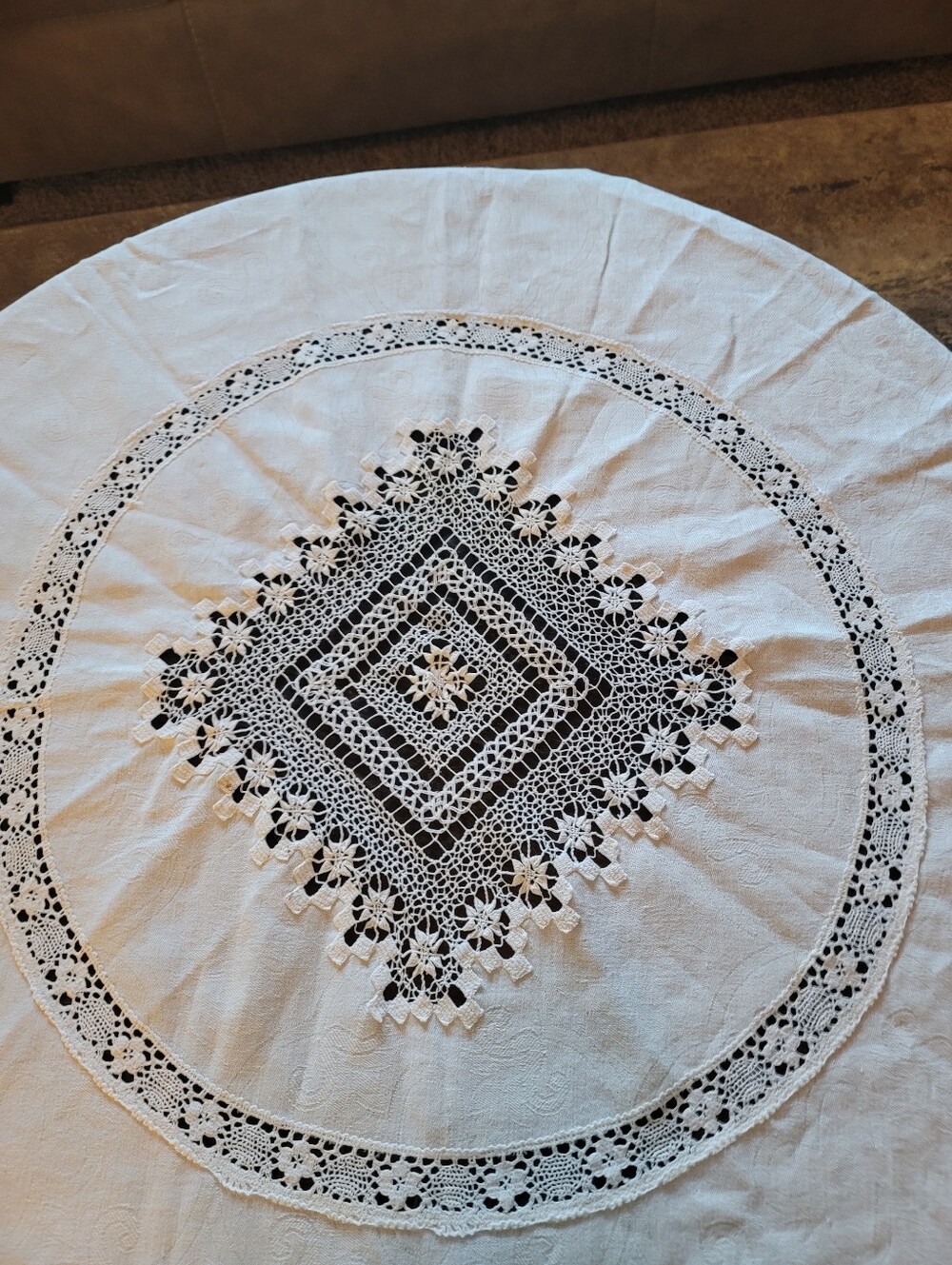 Vintage Handmade Linen Off White  Crochet Lace Round Tablecloth 58X 58